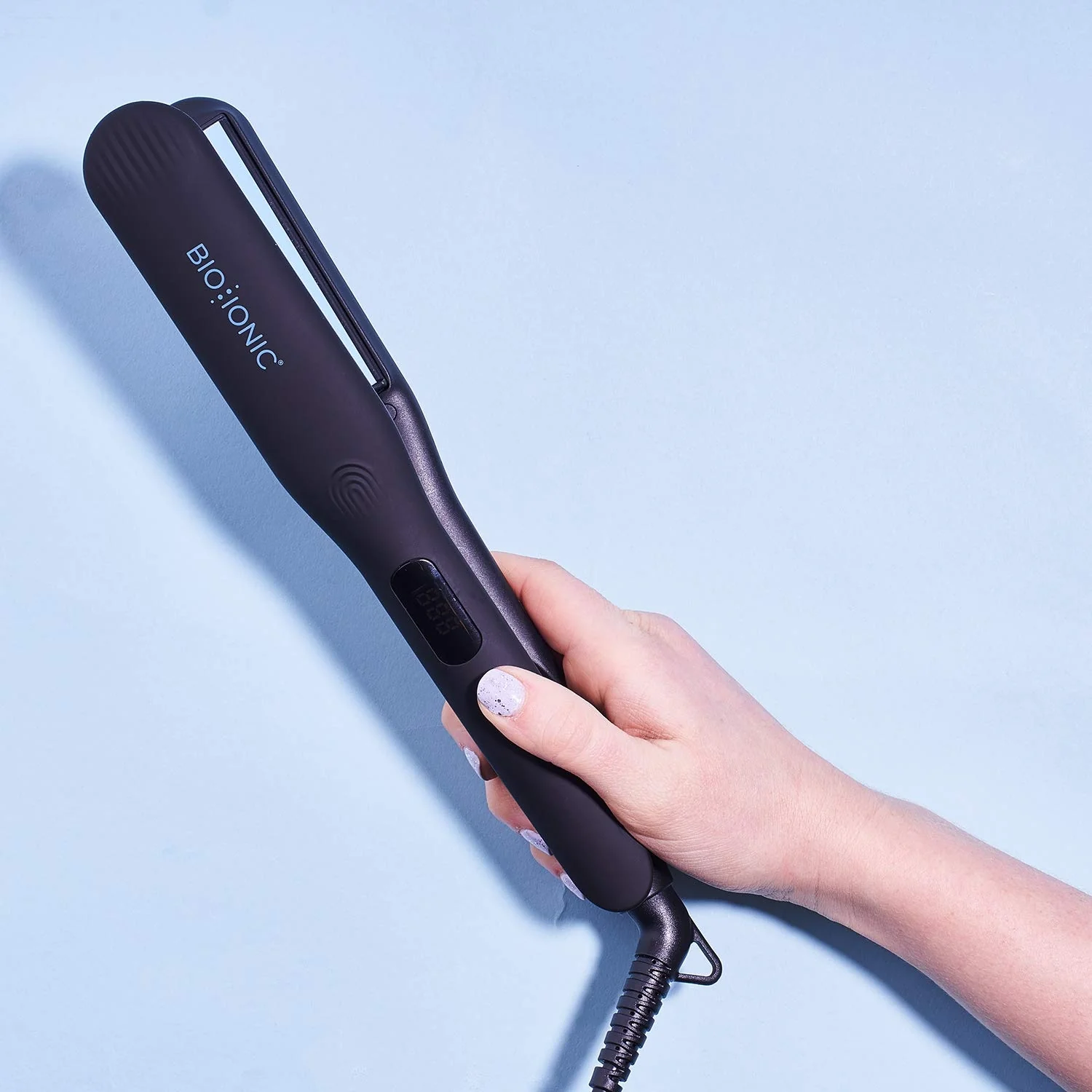 Bio Ionic Nano Ionic MX OnePass Pro Styling Flat Iron - 1" - Image 4