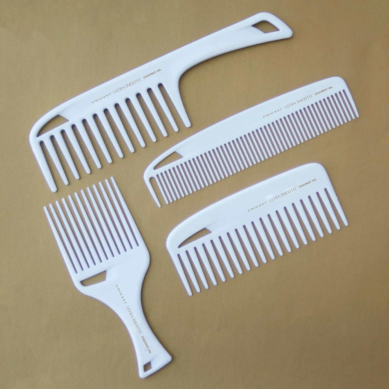 Cricket Ultra Smooth Coconut & Keratin Infused Comb - Image 21