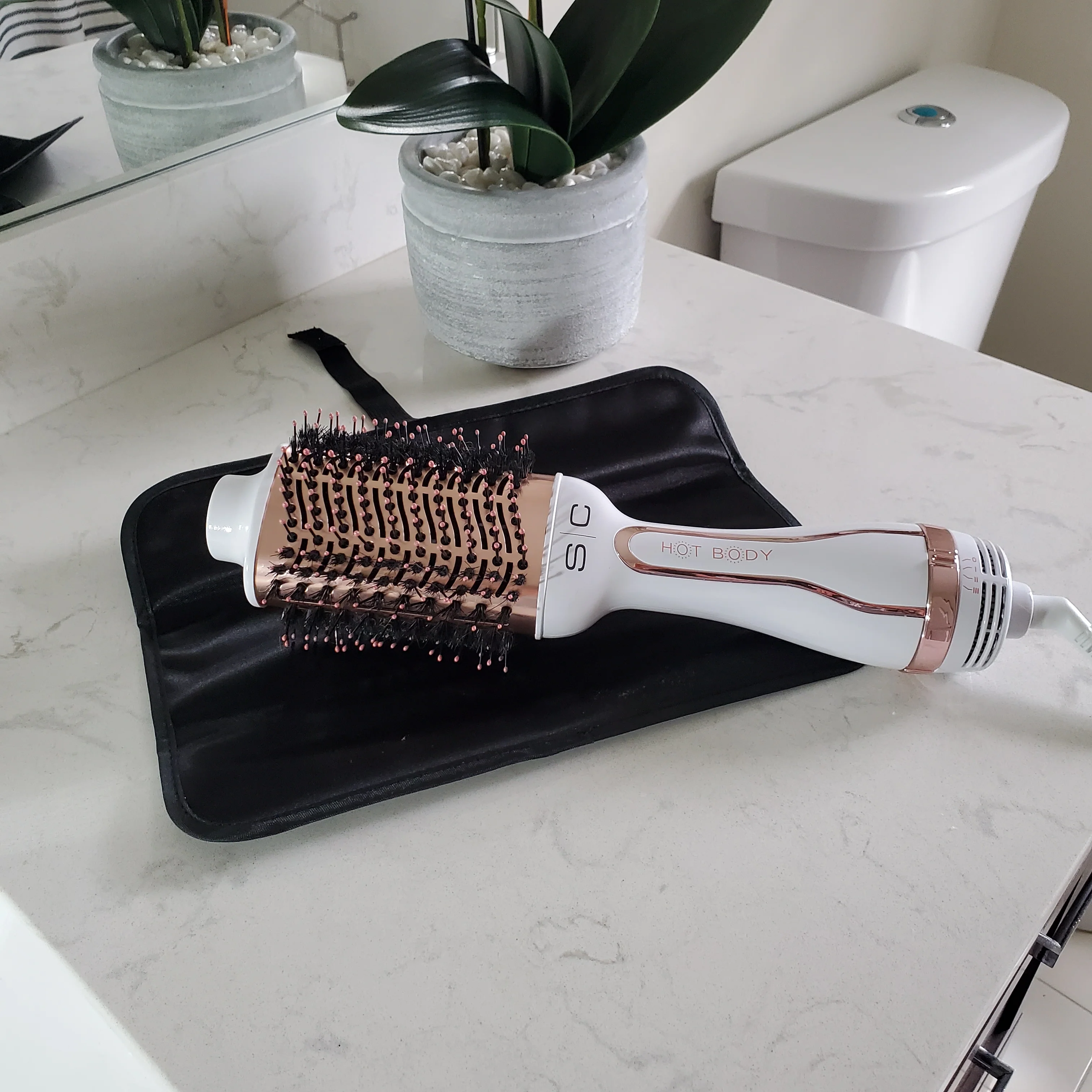 Stylecraft Hot Body Ionic 2-in-1 Blowout Brush - White (SCBDB) - Image 12
